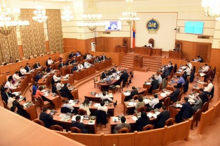 Дампуурлын тухай хуулийг шинэчлэн найруулж Төлбөрийн чадваргүйдлийн тухай хууль болгон УИХ-аар хэлэлцэж байна