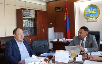 БАЯН-ӨЛГИЙ АЙМАГТ БОЛОВСРОЛЫН ЧАНАР, ХҮРТЭЭМЖИЙГ САЙЖРУУЛАХ ЗОРИЛГООР ЗӨВЛӨН ТУСЛАХ АЖЛЫН ХЭСЭГ АЖИЛЛАЖ БАЙНА