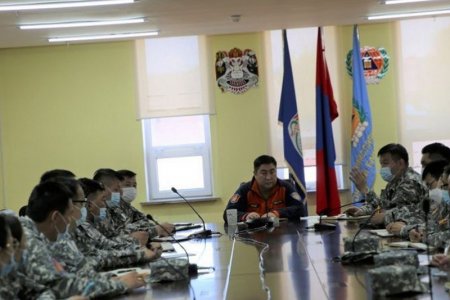 Шуурхай удирдлагын хэлтэс 101, 105-ын алба хаагчидтай уулзлаа