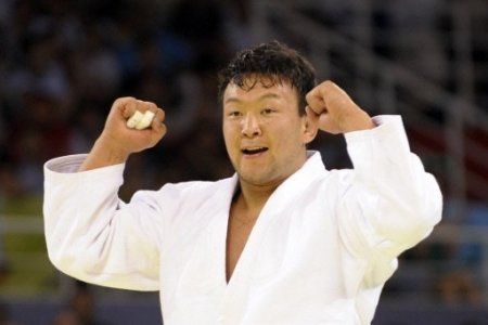 Н.Түвшинбаяр мөнгөн медаль хүртлээ