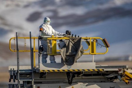 230 ИРГЭНЭЭС СЭЖИГТЭЙ ГЭЖ ҮЗСЭН 21 ХҮНИЙГ ТУСАД НЬ ТЭЭВЭРЛЭН ИРЖ БАЙНА