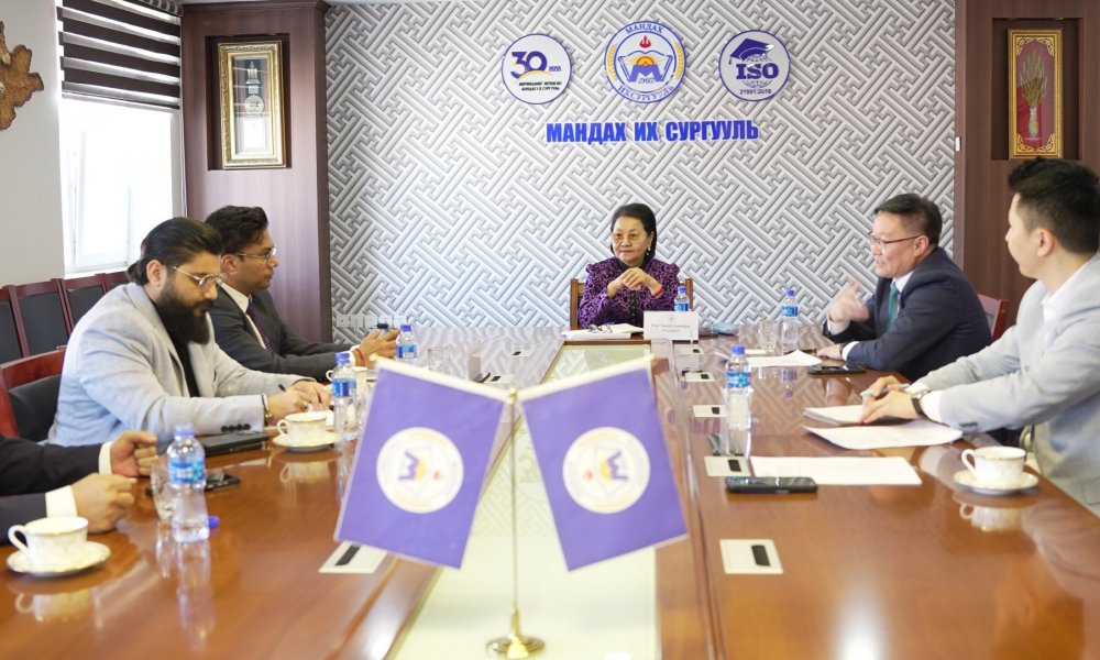 DELEGATES FROM LOVELY PROFESSIONAL UNIVERSITY, INDIA VISITED MANDAKH UNIVERSITY