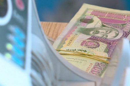 Улсын хэмжээнд сүүлийн 7 сарын хугацаанд өрхийн орлого 5.7 хувиар тасралтгүй буурчээ