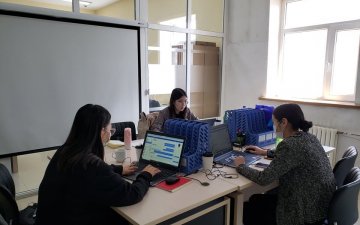 ТӨГСӨХ АНГИЙН СУРАГЧИД МЭРГЭЖЛИЙН СЭТГЭЛ ЗҮЙЧДЭЭС ЗӨВЛӨГӨӨ АВЧ ЭХЭЛЛЭЭ 