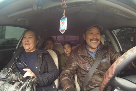 УИХ-ын гишүүн Ж.Бат-Эрдэнэ нэг өдөр “Таксины жолооч” хийжээ