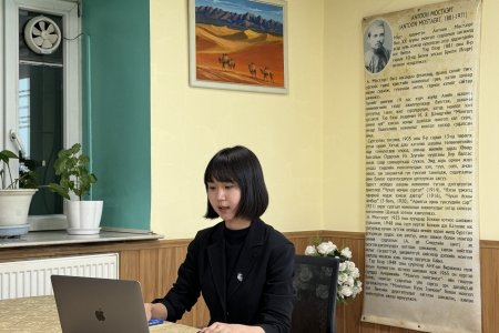 Оюутан судлаач Г. Энхжиний бичсэн “Орчин цагийн ярианы хэлний авианы өөрчлөлт” хэмээх эрдэм шинжилгээний өгүүлэлд бичсэн Б. Золбоогийн шүүмж (5)