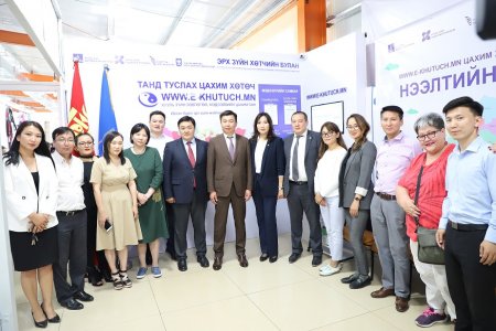 Эрх зүйн хөтчийн тогтолцоог Хэнтий аймагт туршиж эхэллээ. 