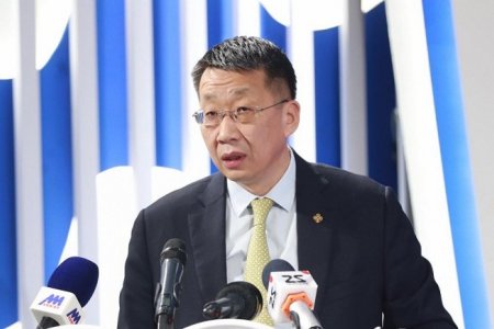 Л.ЭНХ-АМГАЛАН: ГУРВАН НАСТНУУДЫГ ХОЁРДУГААР САРЫН 14-НӨӨС ЦЭЦЭРЛЭГТ АВНА