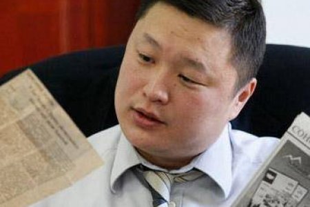 Б.Хурц, Г.Эрдэнэбат нарт холбогдох хэргийг анхан шатны шүүхээр дахин хэлэлцэхээр боллоо