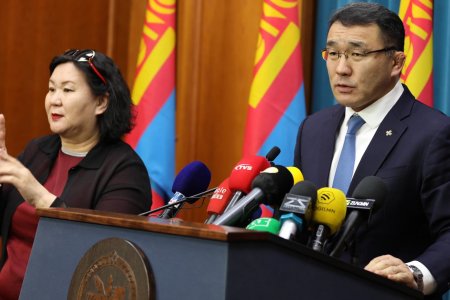 Хотын дарга түгжрэл бууруулах есөн бүлэг ажлаа Засгийн газарт танилцууллаа