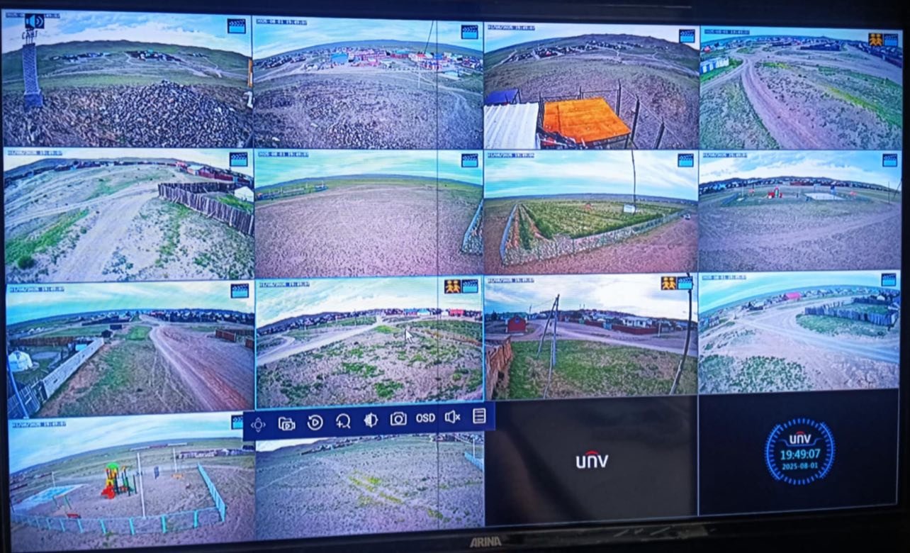 СУМЫН ТӨВИЙН ХЯНАЛТЫН КАМЕРЫГ СЭРГЭЭН ЗАСАЖ, КАМЕРЫН ТООГ НЭМЭГДҮҮЛЛЭЭ.