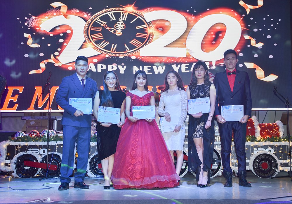 Mandakh University announces its Best student and Best employee of the Year 2019