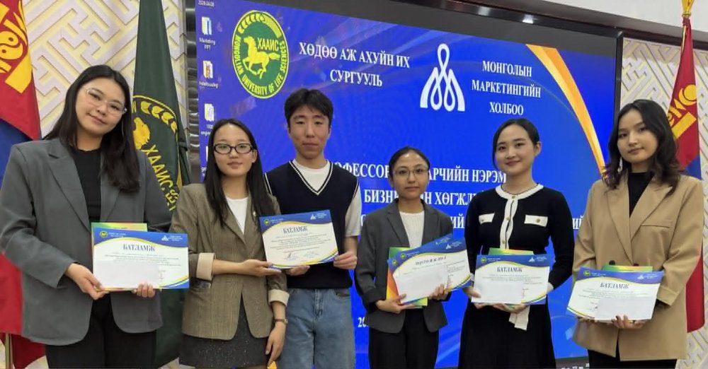 MANDAKH UNIVERSITY STUDENTS SUCCESSFULLY PARTICIPATE IN THE STUDENT RESEARCH CONFERENCE CO-ORGANIZED BY THE MONGOLIAN MARKETING ASSOCIATION AND MULS