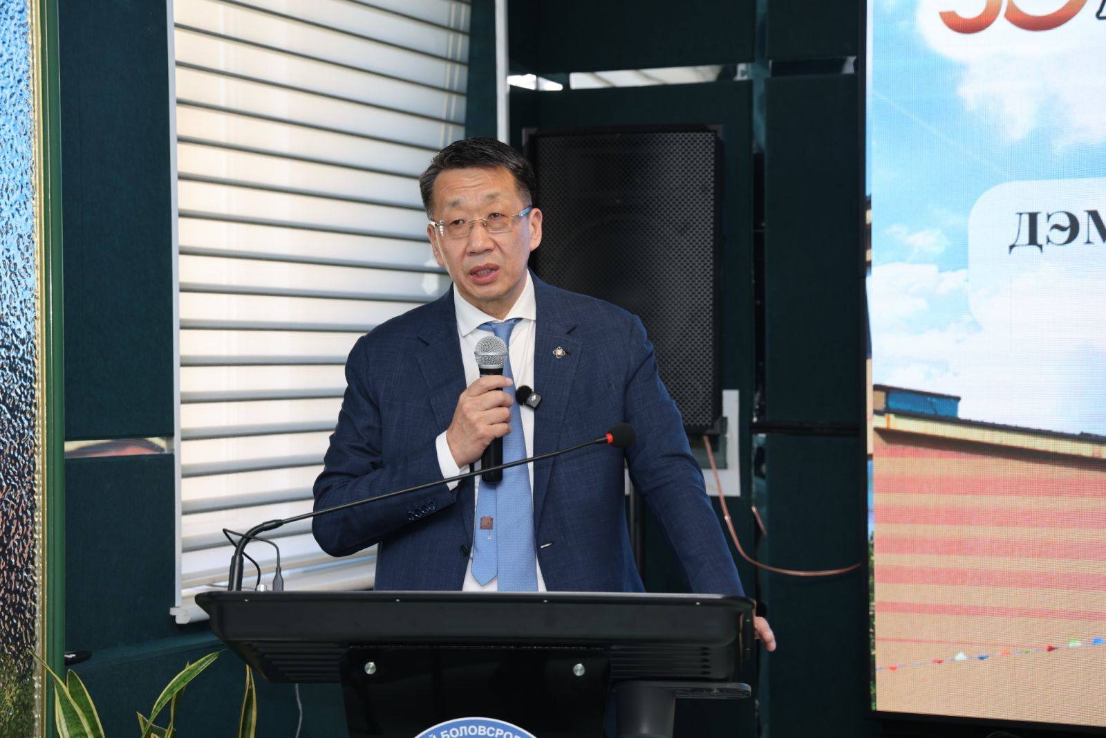 Эрүүл мэнд, Гэр бүл, хөдөлмөр, нийгмийн хамгаалал, Боловсролын сайд нар, эцэг эх, асран хамгаалагчдын уулзалтыг сэргээнэ