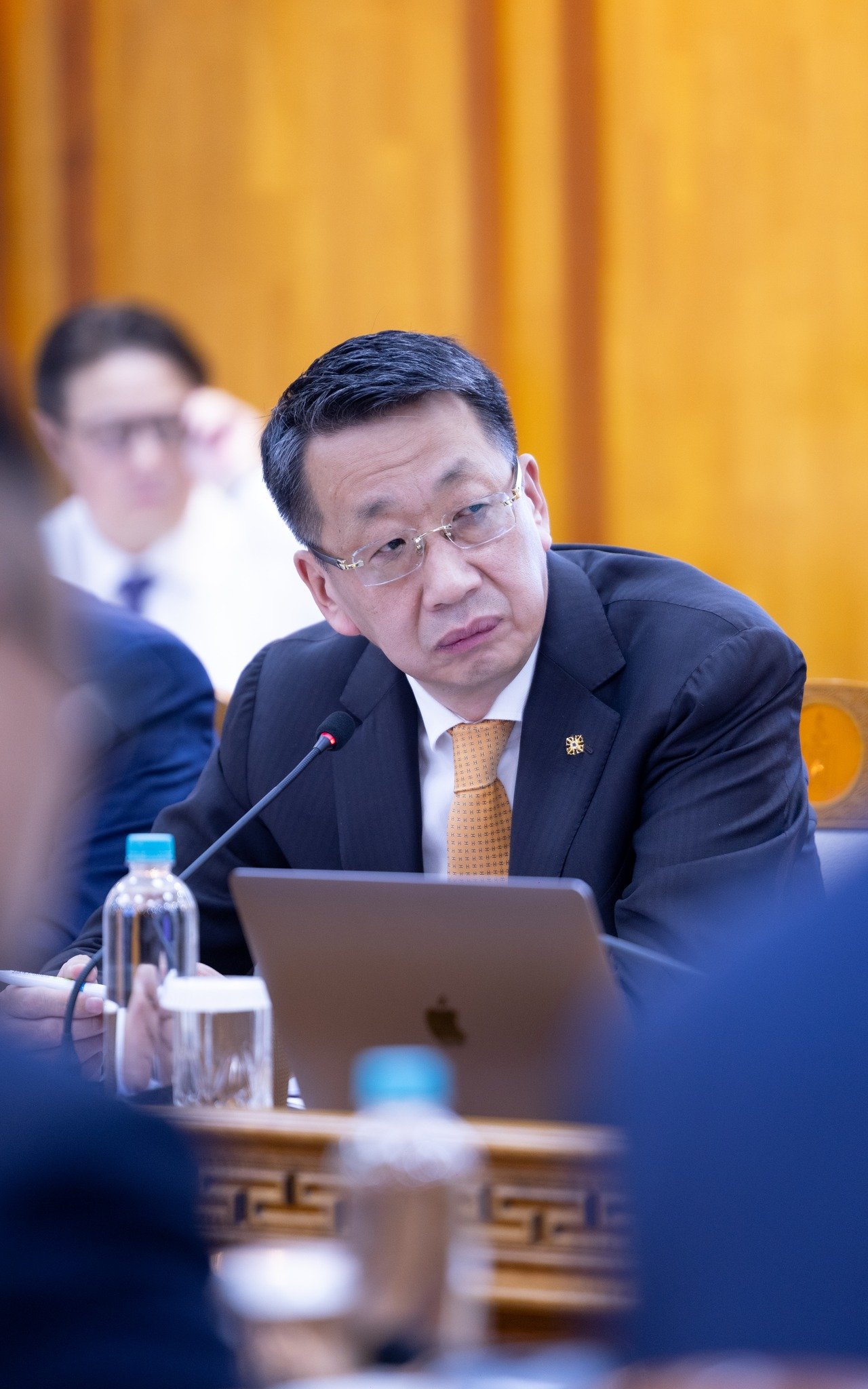 “МОНГОЛ ХҮҮХЭД БҮРИЙГ МЭДЛЭГ, УР ЧАДВАРЫН ХОЦРОГДЛООС ЧӨЛӨӨЛЬЕ