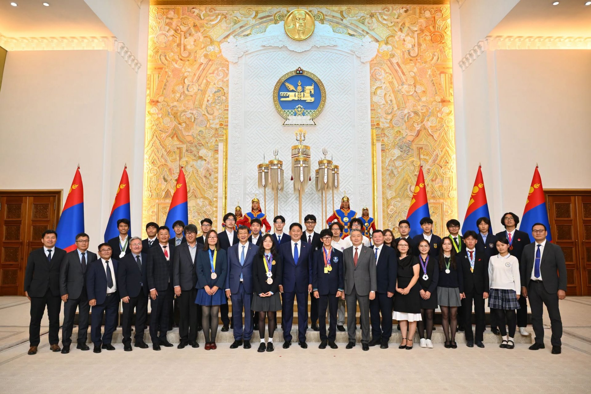 PRESIDENT’S AWARDS PRESENTED TO STUDENTS AND ORGANIZING COMMITTEES FOR SUCCESS AT INTERNATIONAL OLYMPIADS
