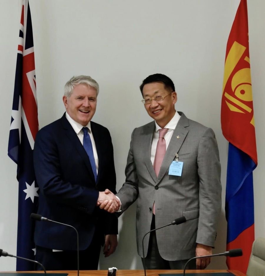 The Minister of Education and Science Paying Official Visit to Australia