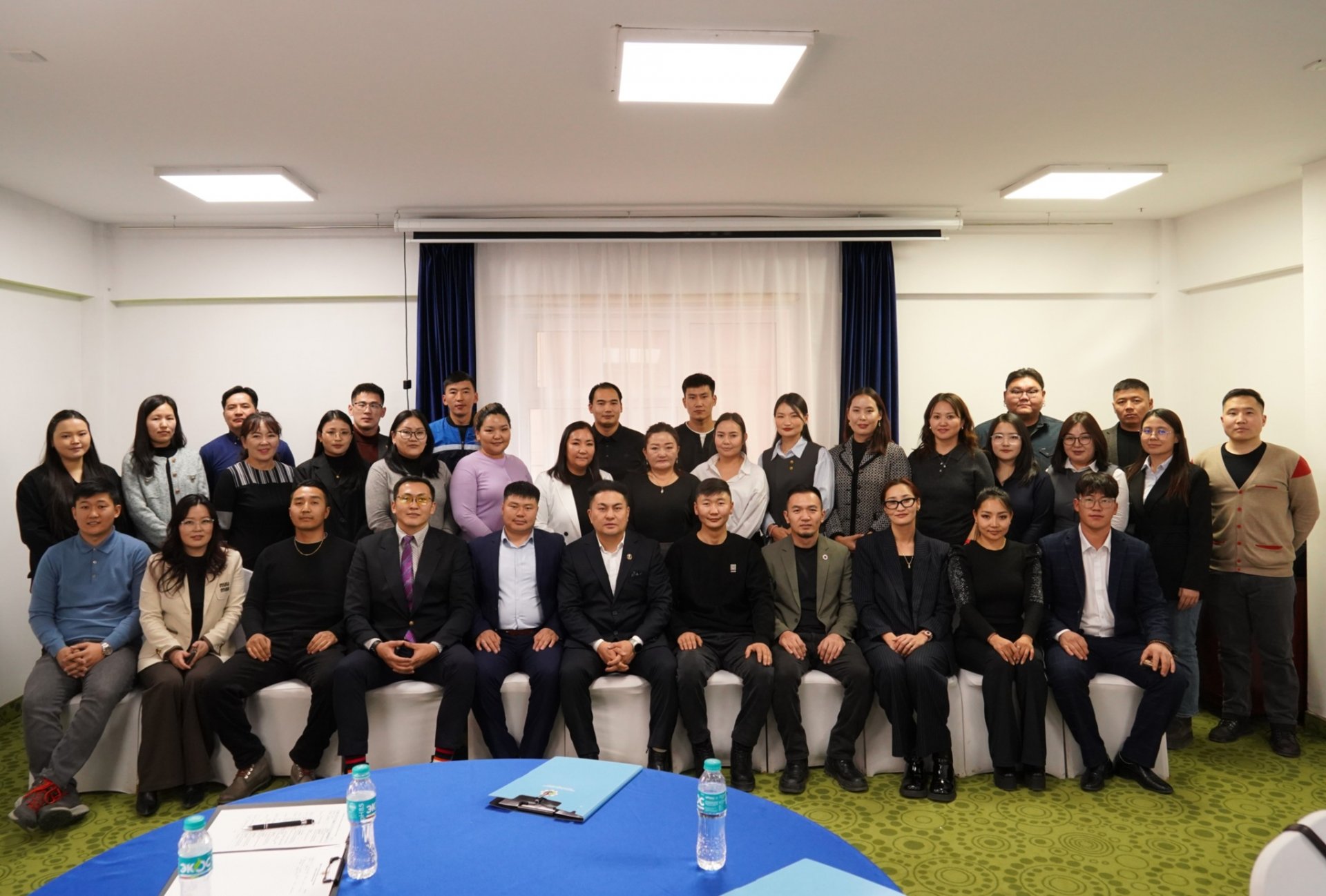 ГИШҮҮН БАЙГУУЛЛАГУУДЫН ЭМЭГТЭЙЧҮҮД, ЗАЛУУЧУУДЫН ТӨЛӨӨЛЛИЙН ХУРЛЫГ ЗОХИОН БАЙГУУЛЛАА