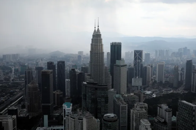 Малайз улсын баялгийн сан болох “1MDB”-ээс хулгайлагдсан 156 сая долларыг буцаан өгсөн гэж АНУ-ын Элчин сайдын яам мэдэгдэв