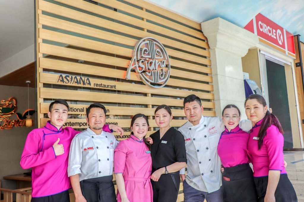 Гурван соёл, Нэг зүтгэл “Asiana” ресторан