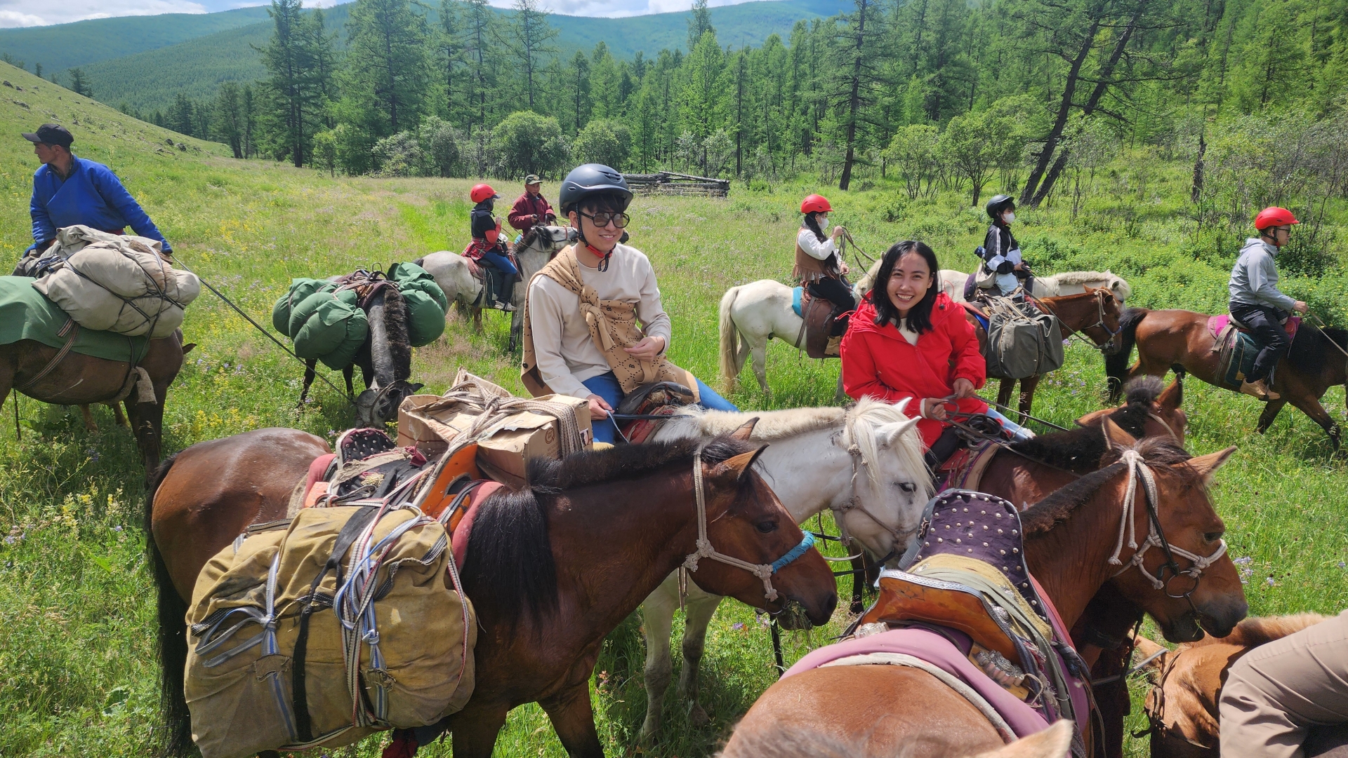 HORSEBACK RIDING IN THE NATIONAL PARK ''NAIMAN NUUR''