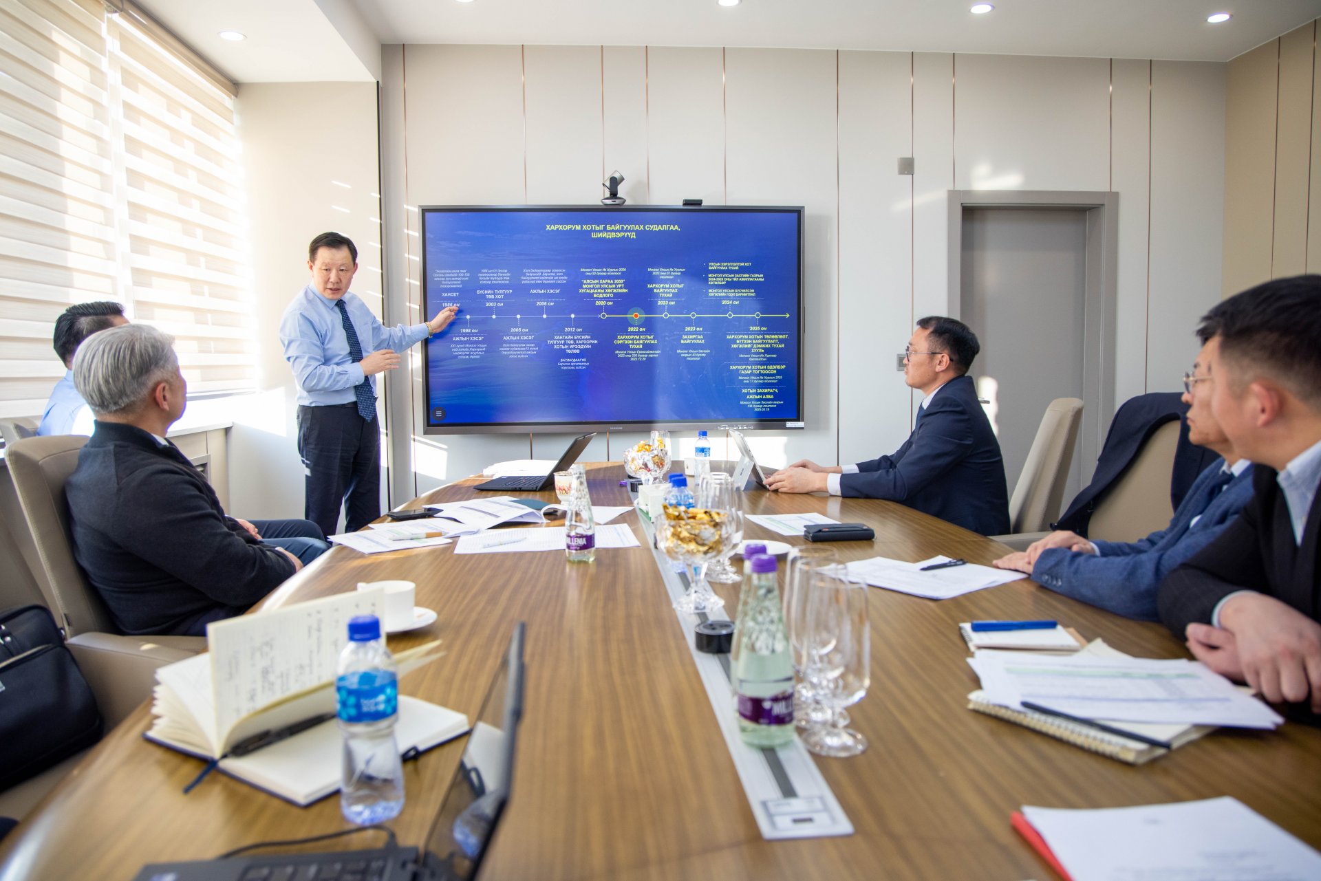 Хархорум хотын төлөвлөлт, бүтээн байгуулалтыг дэмжиж ажиллахаар тохиролцов