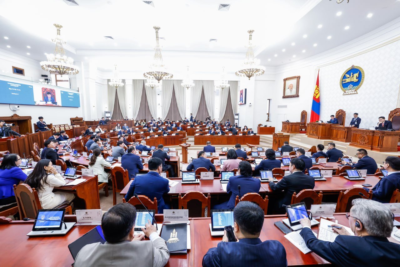 “Монгол Улсын хөгжлийн 2027 оны төлөвлөгөө батлах тухай” УИХ-ын тогтоолын төслийг дэмжлээ