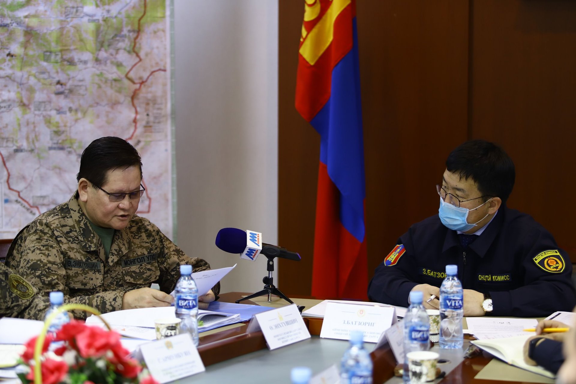 Монгол Улсын Шадар сайд, Улсын Онцгой Комиссын дарга Ө.Энхтүвшингээр ахлуулсан ажлын хэсэг Булган аймагт.