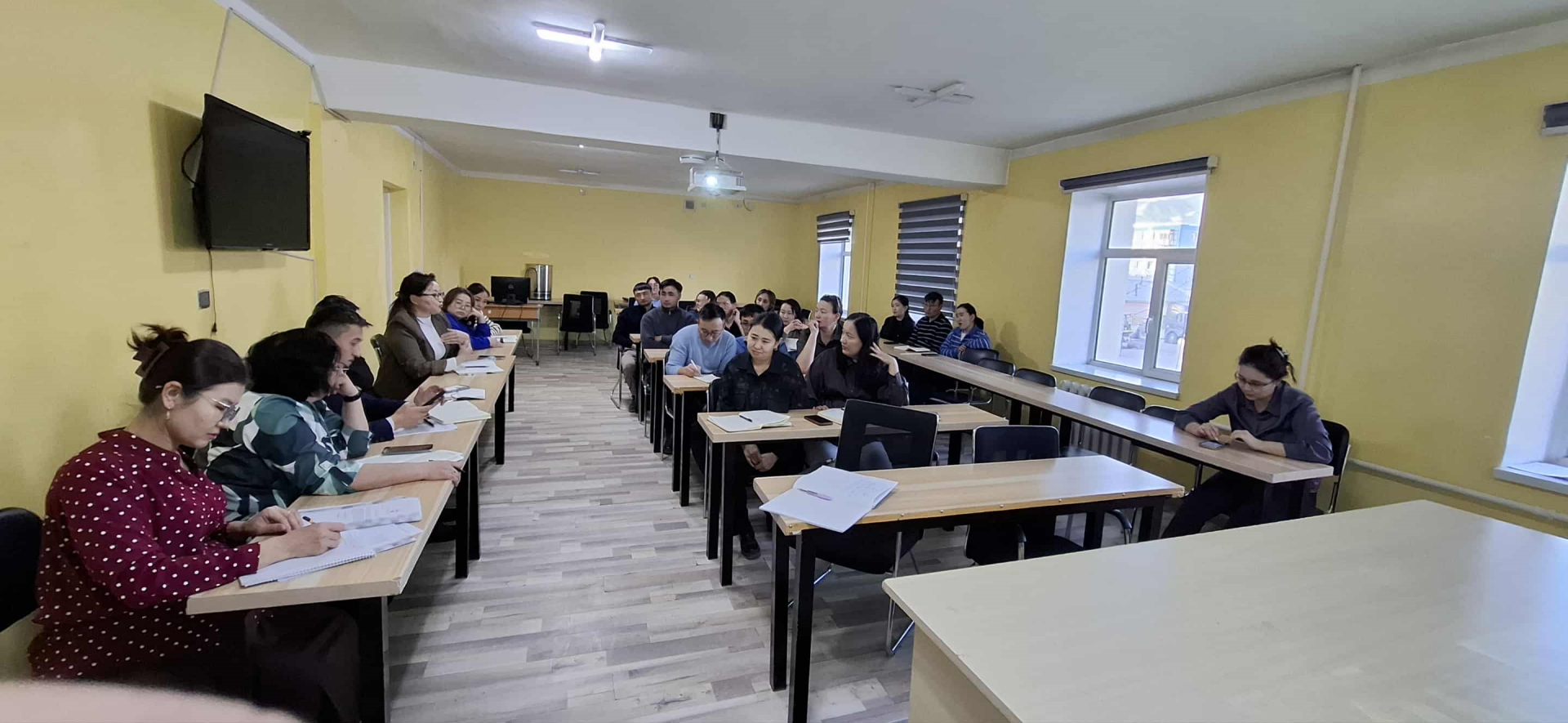 ӨЭМТ-үүдэд нэгдсэн хурал зохион байгууллаа.