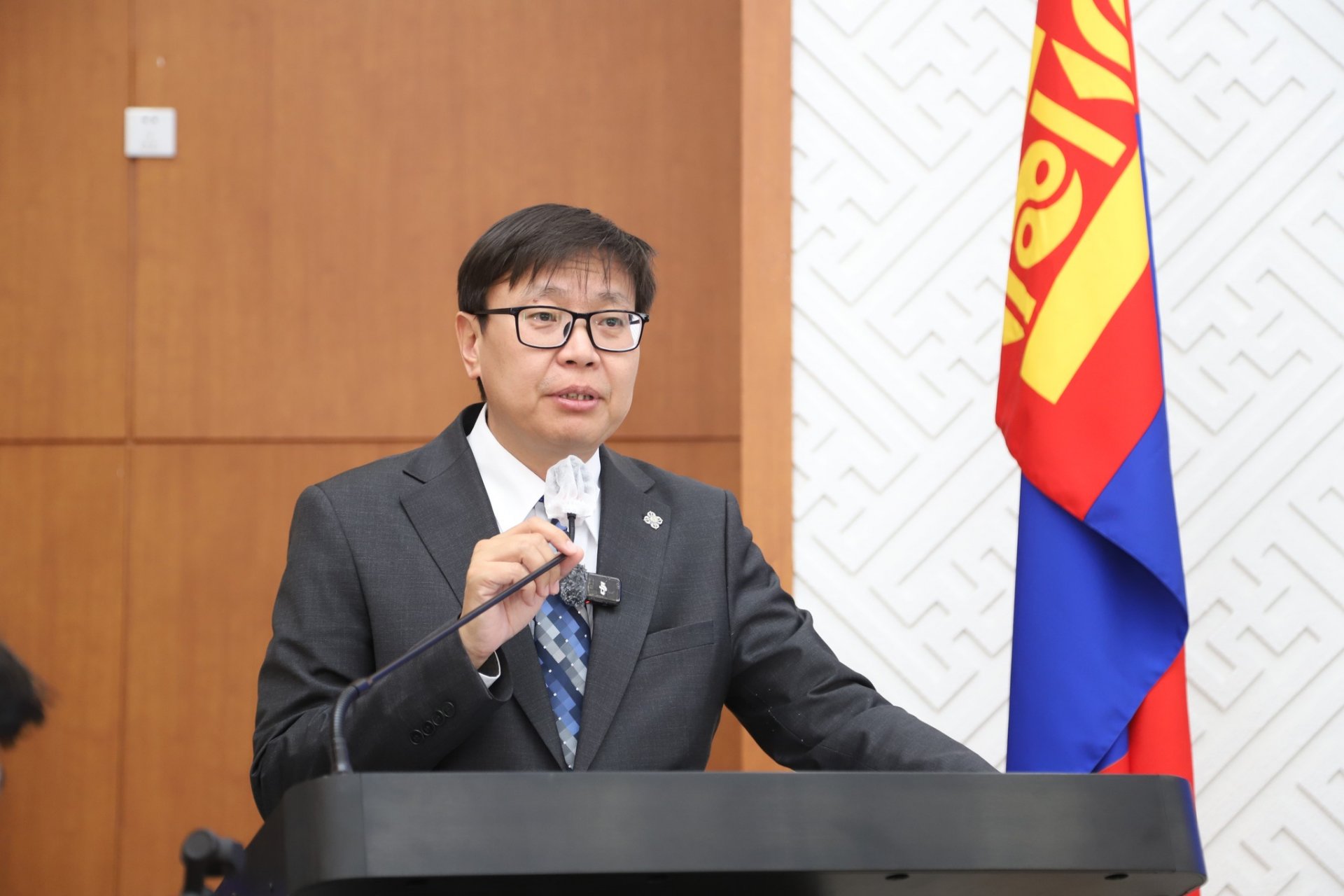 ᠪᠣᠯᠪᠠᠰᠤᠷᠠᠯ ᠤ᠋ᠨ ᠰᠠᠶᠢᠳ ᠫᠦ‍᠂ ᠨᠠᠷᠠᠨᠪᠠᠶᠠᠷ ᠪᠤᠯᠠᠭᠠᠨ ᠠᠶᠢᠮᠠᠭ ᠲᠤ ᠠᠵᠢᠯᠯᠠᠯ᠎ᠠ