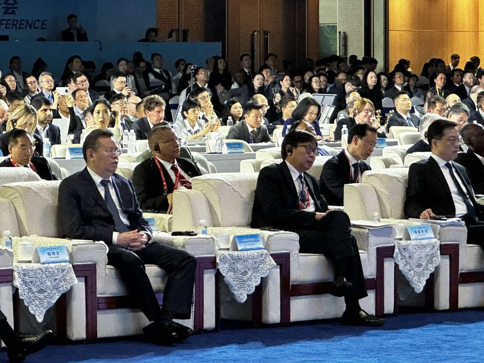 ᠳᠡᠯᠡᢈᠡᠢ ᠶ᠋ᠢᠨ ᠴᠠᢈᠢᠮ ᠪᠣᠯᠪᠠᠰᠤᠷᠠᠯ ᠤ᠋ᠨ ᠴᠢᠭᠤᠯᠭ᠎ᠠ ᠠᠭᠤᠯᠵᠠᠯᠲᠠ ᠪᠦ‍᠂ ᠨᠠ‍᠂ ᠬᠢ‍᠂ ᠠ‍᠂ ᠤ‍᠂ ᠳ᠋ᠤ ᠡᢈᠢᠯᠡᠯ᠎ᠡ