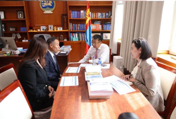 ᠪᠣᠯᠪᠠᠰᠣᠷᠠᠯ ᠤ᠋ᠨ ᠰᠠᠢᠢᠳ ᠯᠣ᠊ ᠂ ᠡᠩᢈᠡ-ᠠᠮᠣᠭᠣᠯᠠᠩ ᠠᠽᠢ ᢈᠥᠮᠣᠨ ᠤ᠋ ᢈᠥᢈᠵᠢᠯ ᠤ᠋ᠨ ᠲᠥᠪ ᠤ᠋ᠨ ᠣᠳᠣᠷᠢᠳᠬᠣ ᠵᠥᠪᠯᠡᠯ ᠤ᠋ᠨ ᠳᠠᠷᠣᠭ᠋ ᠠ᠋ ᠴᠢᠪᠠ ᢈᠢᠰᠠᠣ ᠢ᠋ᠢ ᢈᠥᠯᠢᠶᠡᠨ ᠠᠪᠴᠣ ᠠᠭᠣᠯᠵᠠᠯ ᠠ᠋ 