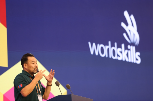 << WorldSkills Shanghai ᠒᠐᠒᠖ >> ᠳ᠋ᠣ ᠶᠡᠷᠣᠩᢈᠡᠢ ᠠᠰᠰᠸᠮᠪᠯᠸᠢ ᠡᢈᠢᠯᠡᠯ ᠠ᠋