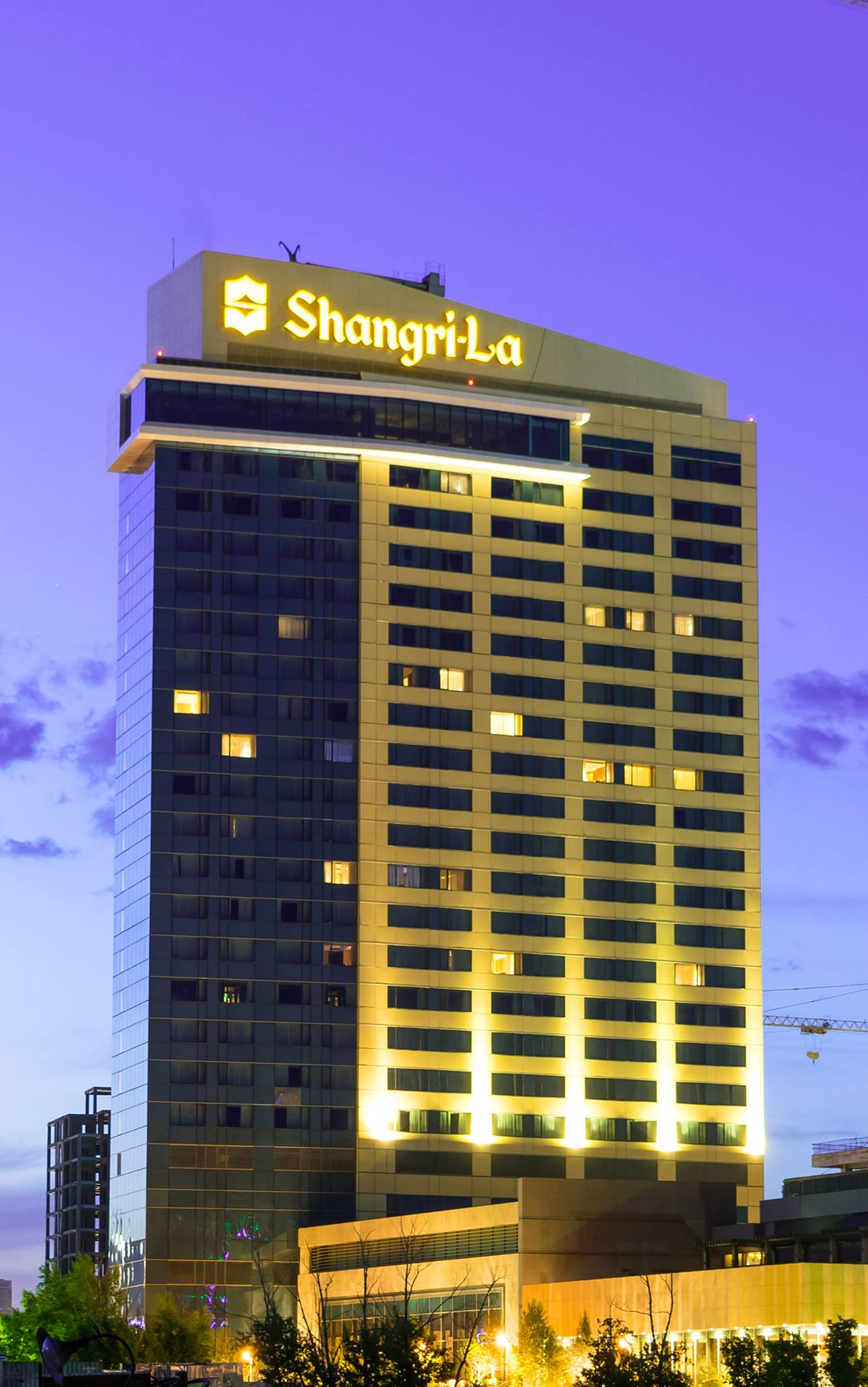 Shangri-la hotel