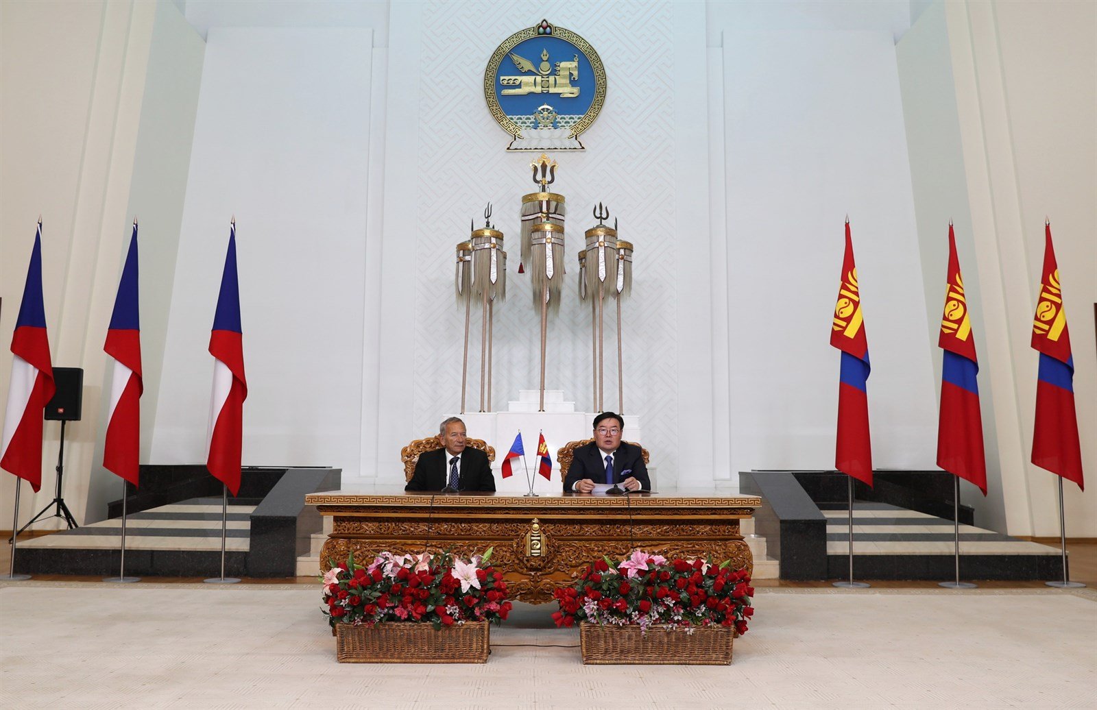 Хоёр орны худалдаа эдийн засгийн хамтын ажиллагааг шинэ шатанд гаргахаар тохиролцжээ