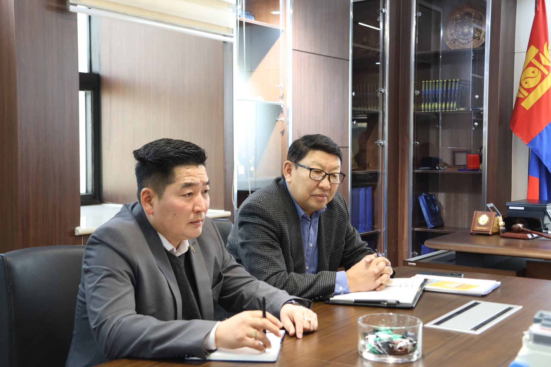 БНСУ-ын хийн аюулгүй байдал болон тусламж үзүүлдэг компанийн төлөөлөлтэй уулзлаа