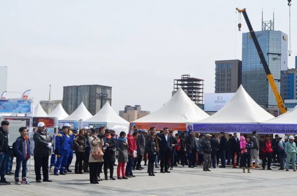 Засгийн газрын нээлттэй өдөрлөг даваа гарагаас эхэлнэ