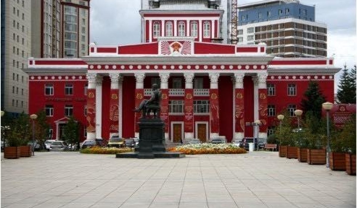 Нийслэлд соёл урлагийн үйл ажиллагаа эрхлэгч театруудад хяналт, шалгалт хийлээ