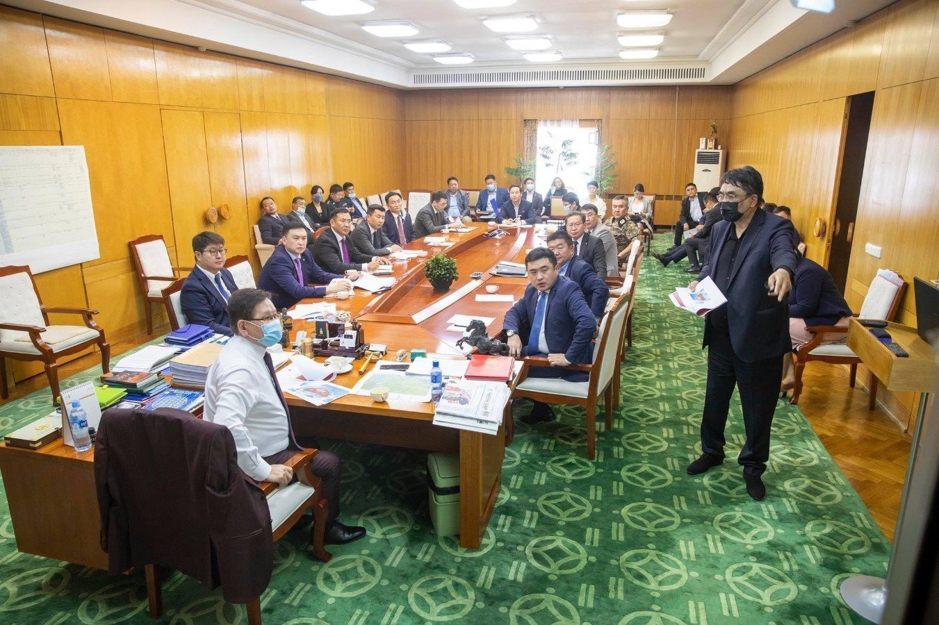 Аймаг, сумын иргэд халдвар хамгааллын дэглэм баримталж наадамлана