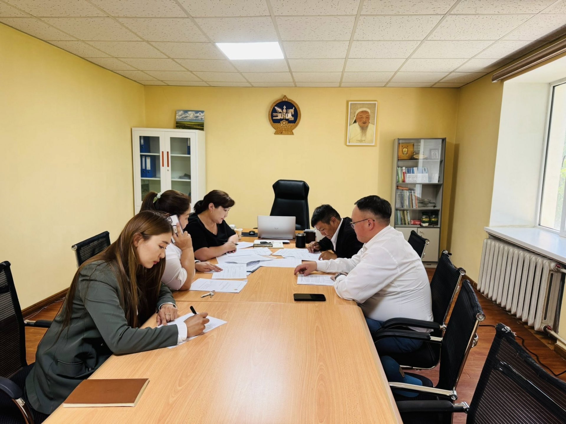 ТӨСӨВ, ЭДИЙН ЗАСГИЙН БОДЛОГЫН ХОРОО АЖИЛЛАЛАА.