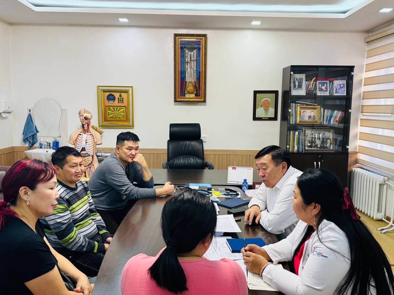 Хөгжлийн бэрхшээлтэй иргэдийн Нэгдсэн холбоотой хамтын ажиллагааны уулзалт боллоо.2025.11.17 өдөр