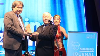 Энержи Ресурс ХХК Mining Journal Awards-ийн гран при шагналыг хүртлээ