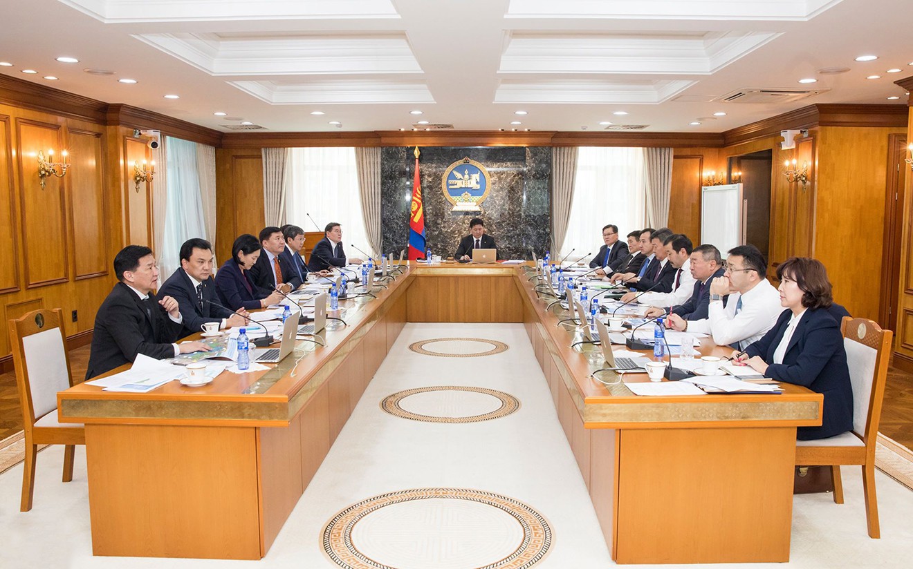 ​Тэтгэврийг 15-27 мянган төгрөгөөр нэмэхээр шийдвэрлэлээ