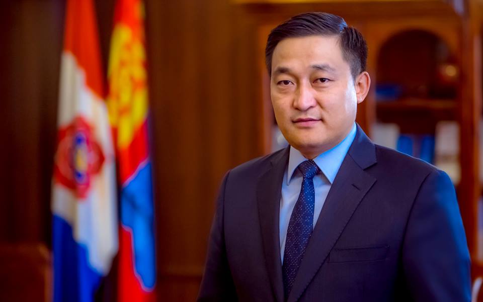 МАН-ын гeнсeк Д.Амарбаясгалан Нийслэлийн МАН-ын даргад өрсөлдөхгүй гэв