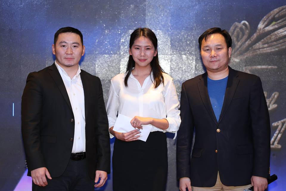 Алтан үзэг: Бурхнаас гуйсан нүгэлтэй хүсэл 