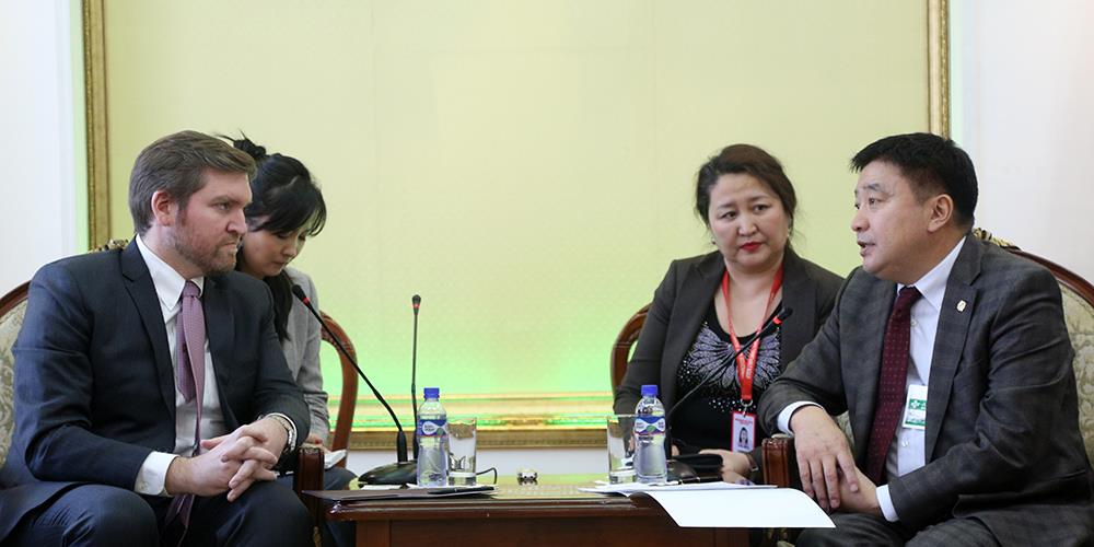 Азийн сангийн шинээр томилогдсон суурин төлөөлөгчийг хүлээн авч уулзлаа