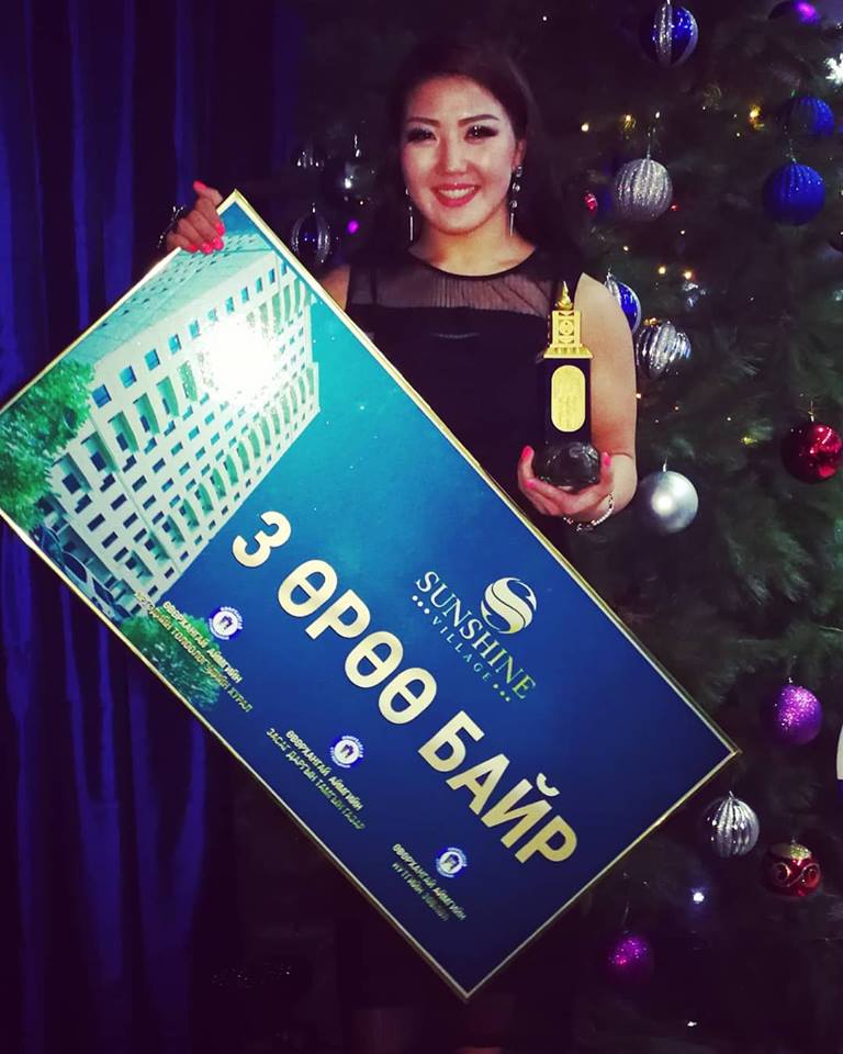 П.Орхонд гурван өрөө байрны түлхүүр гадууллаа