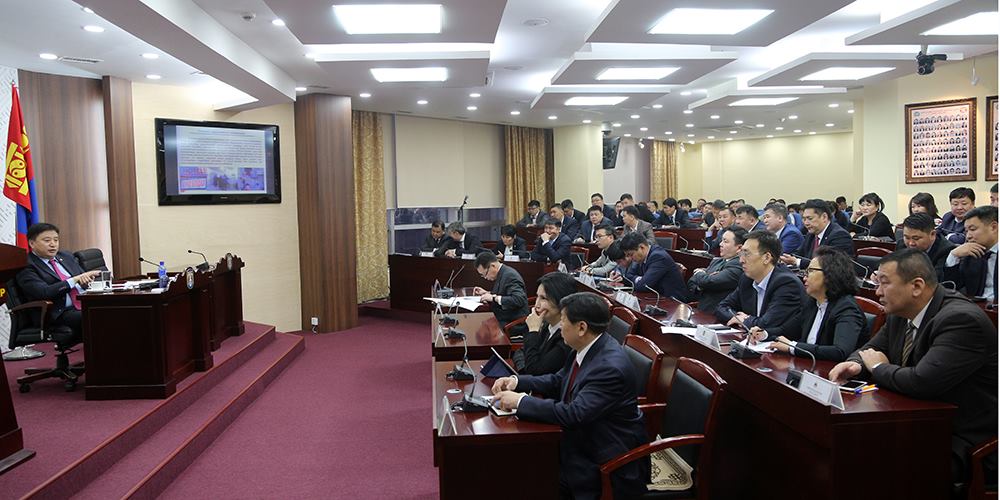 Нийслэлийн удирдах ажилтны шуурхай зөвлөгөөн боллоо