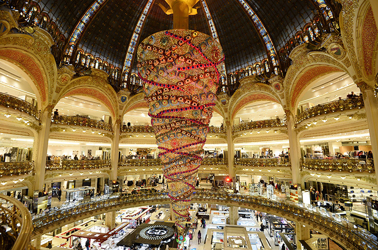 Орон орны шинэ жилийн хачирхалтай уламжлалууд