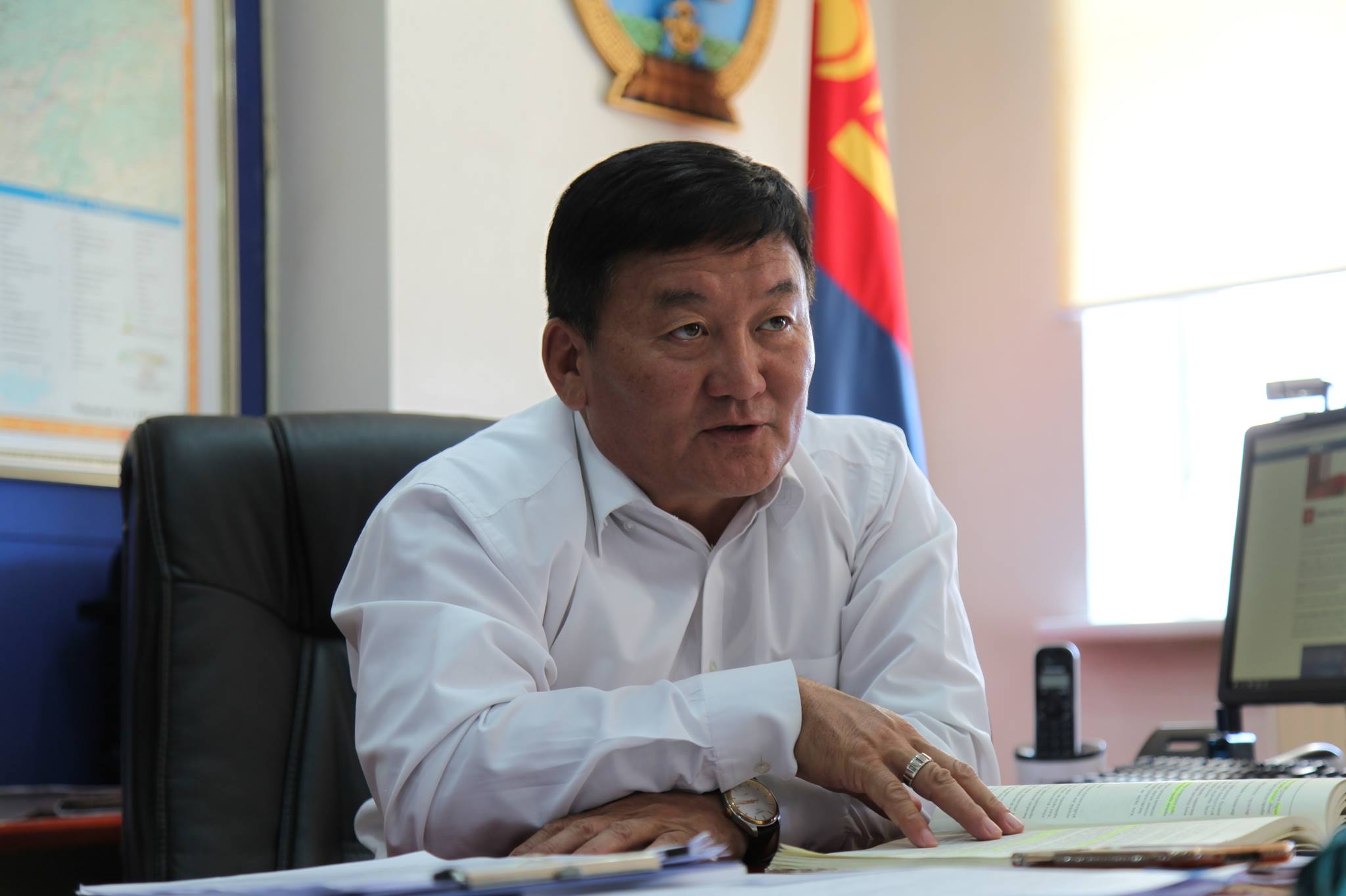 Ш.Мягмар: Ерөө гол дагуу алт олборлож байсан 15 аж ахуйн нэгжийн үйл ажиллагааг зогсоосон